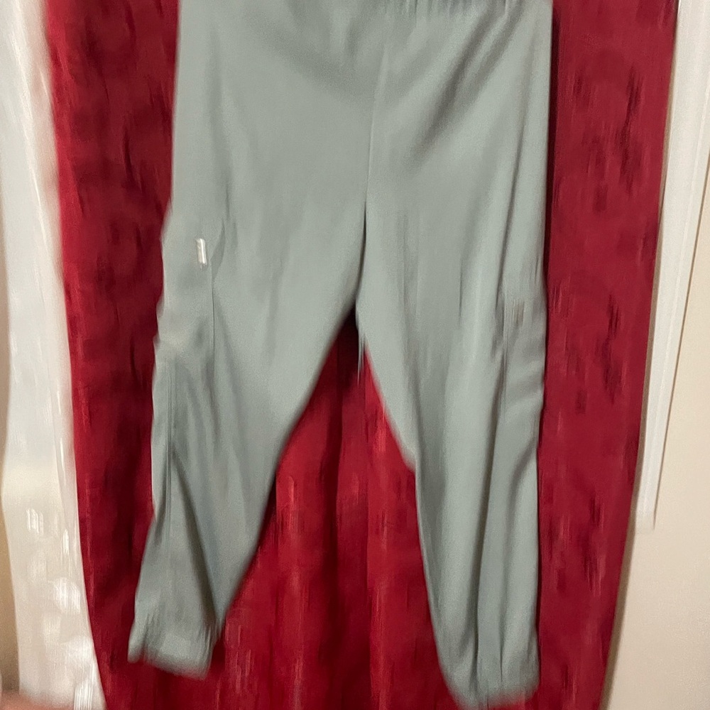Calvin Klein Jeans Gray Sweatpants with Stretchy Waistband